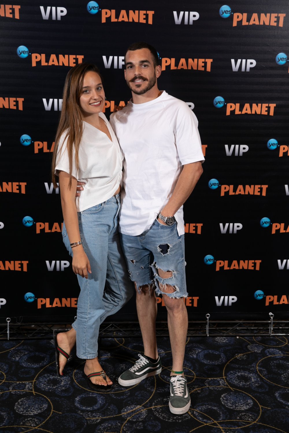 גל אלוש ובן זוגה | צילום: דיאגו מיטלברג