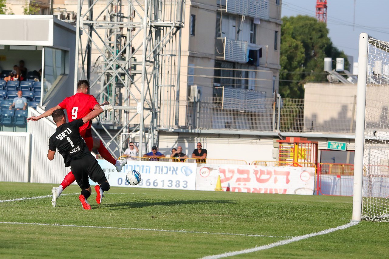 בהצלחה במחנה. צילום: זאב דיקמן