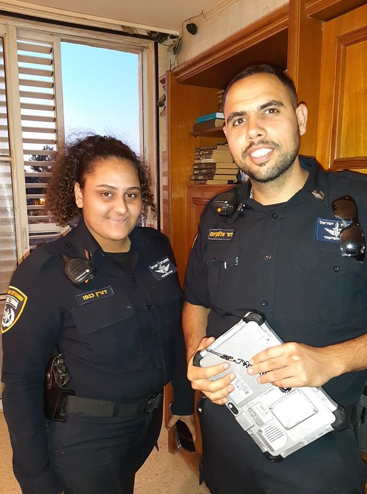 שוטרי הסיור שהצילו חיים צילום: שירן חטיבה 