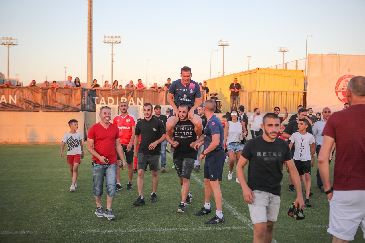 לא חשבתם שפסחו על ברק בכר, נכון? צילום: זאב דיקמן