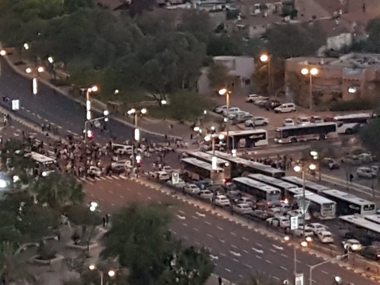 הפגנה בשדרות רגר | צילום: מירן שפילברג