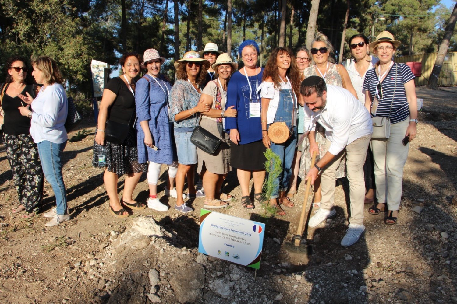 נטיעות בכנס אנשי החינוך העולמי צילום: יואב לין, מערך הסברה בקק&quot;ל