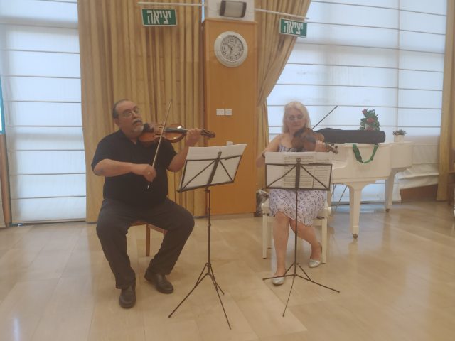 באדיבות הסינפונייטה הישראלית באר שבע