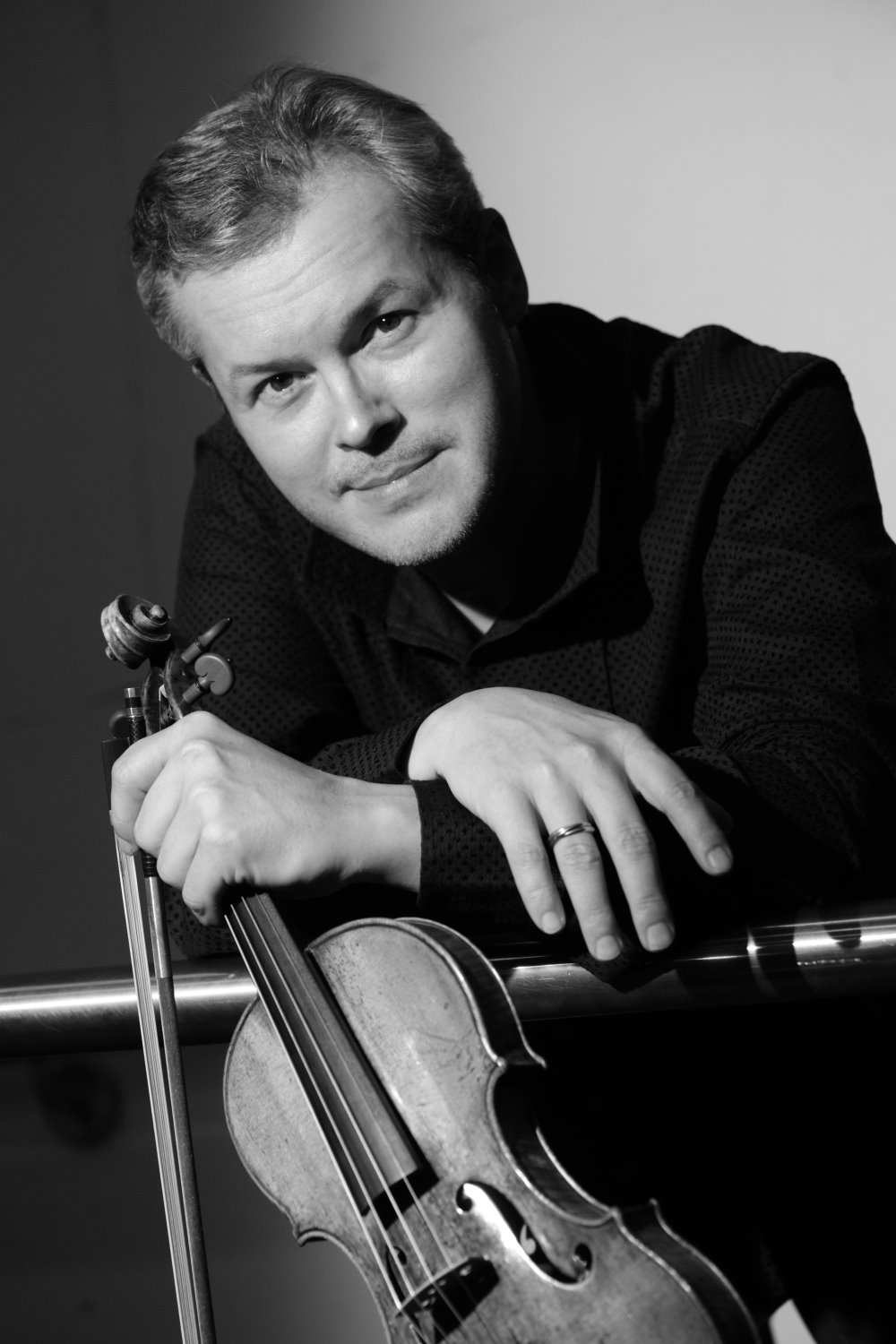 ואדים רפין | צילום: סשה גוסוב