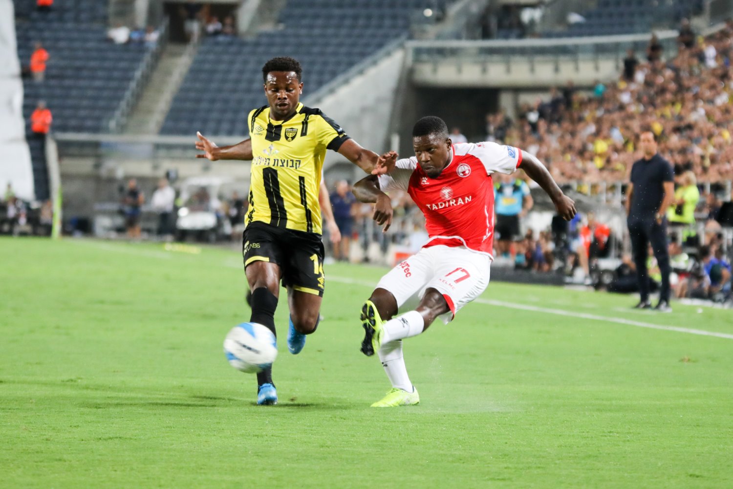 יום חלש בהתקפה. האסלביינק | צילום: זאב דיקמן