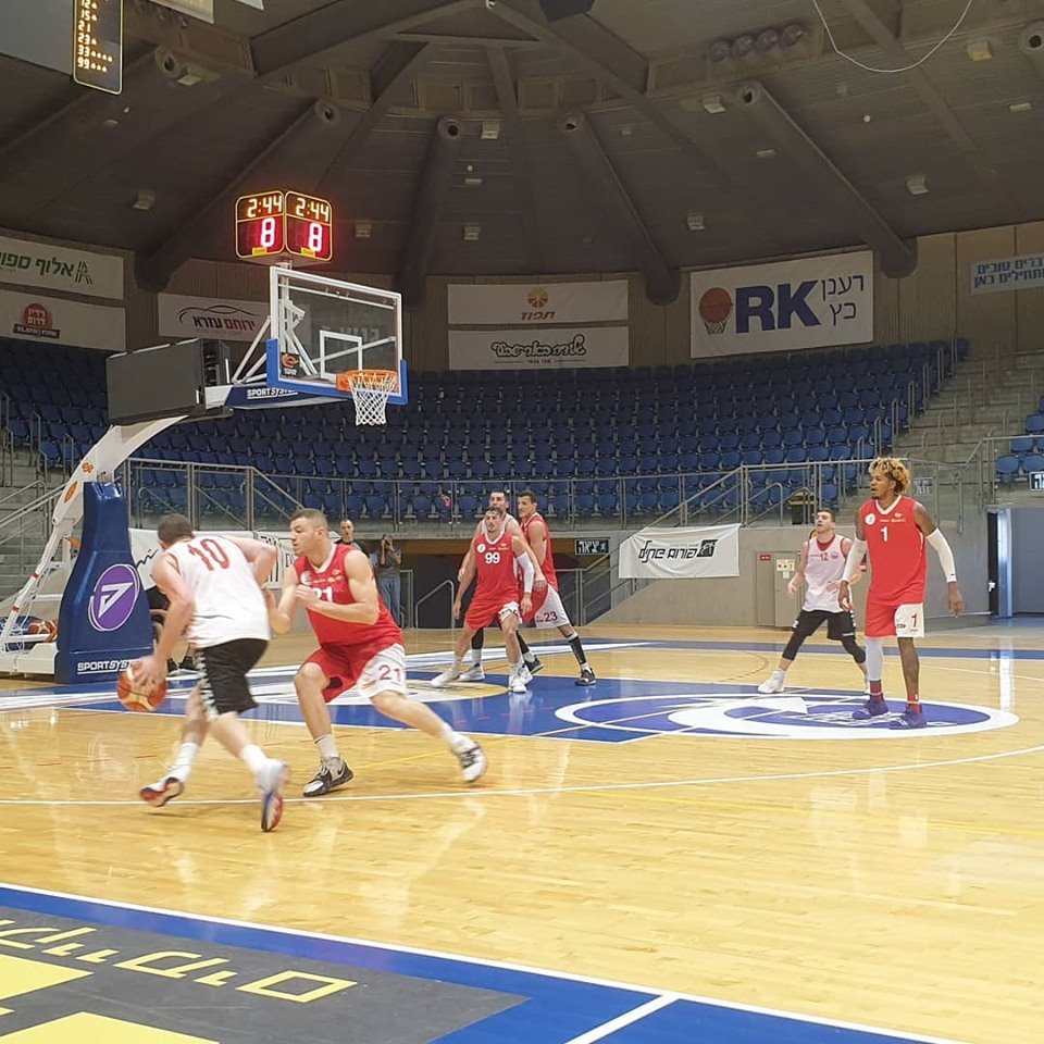 משחק אימון מוצלח בקונכיה | צילום: הפועל באר שבע בכדורסל