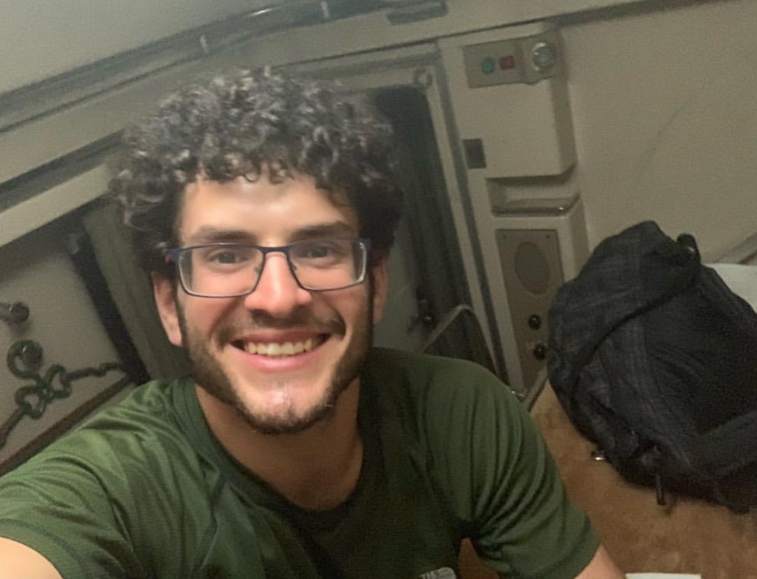 אביב סלובודקין 