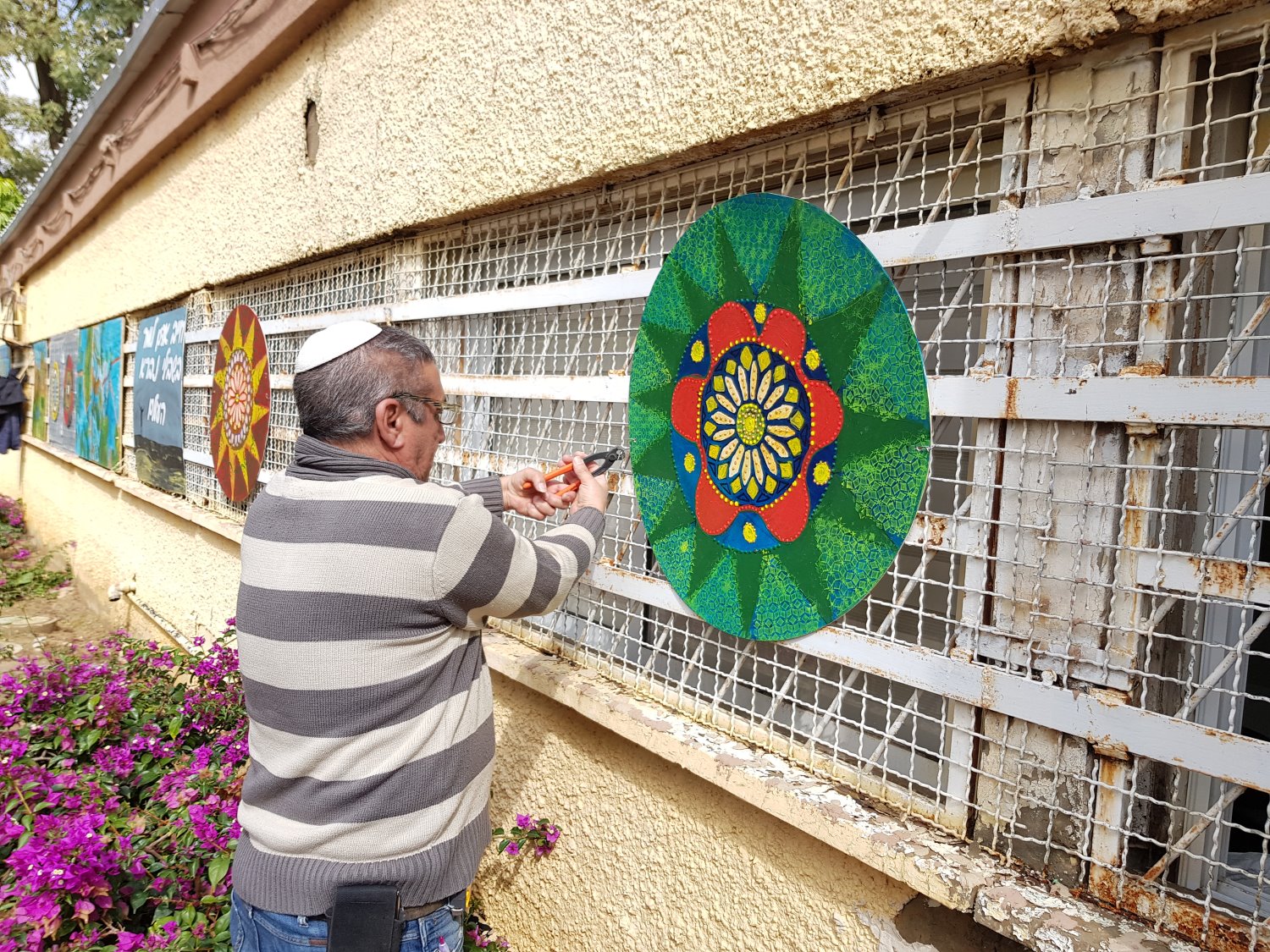 באדיבות אמית טכנולוגי