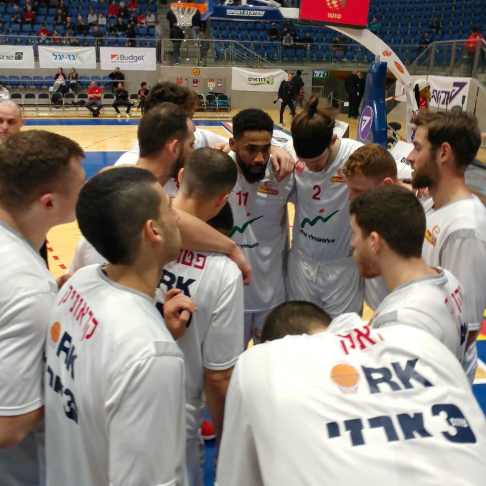 באדיבות הפועל "אלטשולר שחם" באר שבע בכדורסל