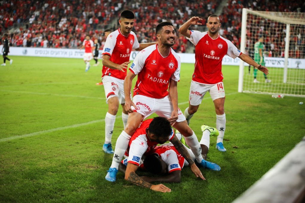 בתחילת העונה זה נגמר בניצחון. צילום: זאב דיקמן