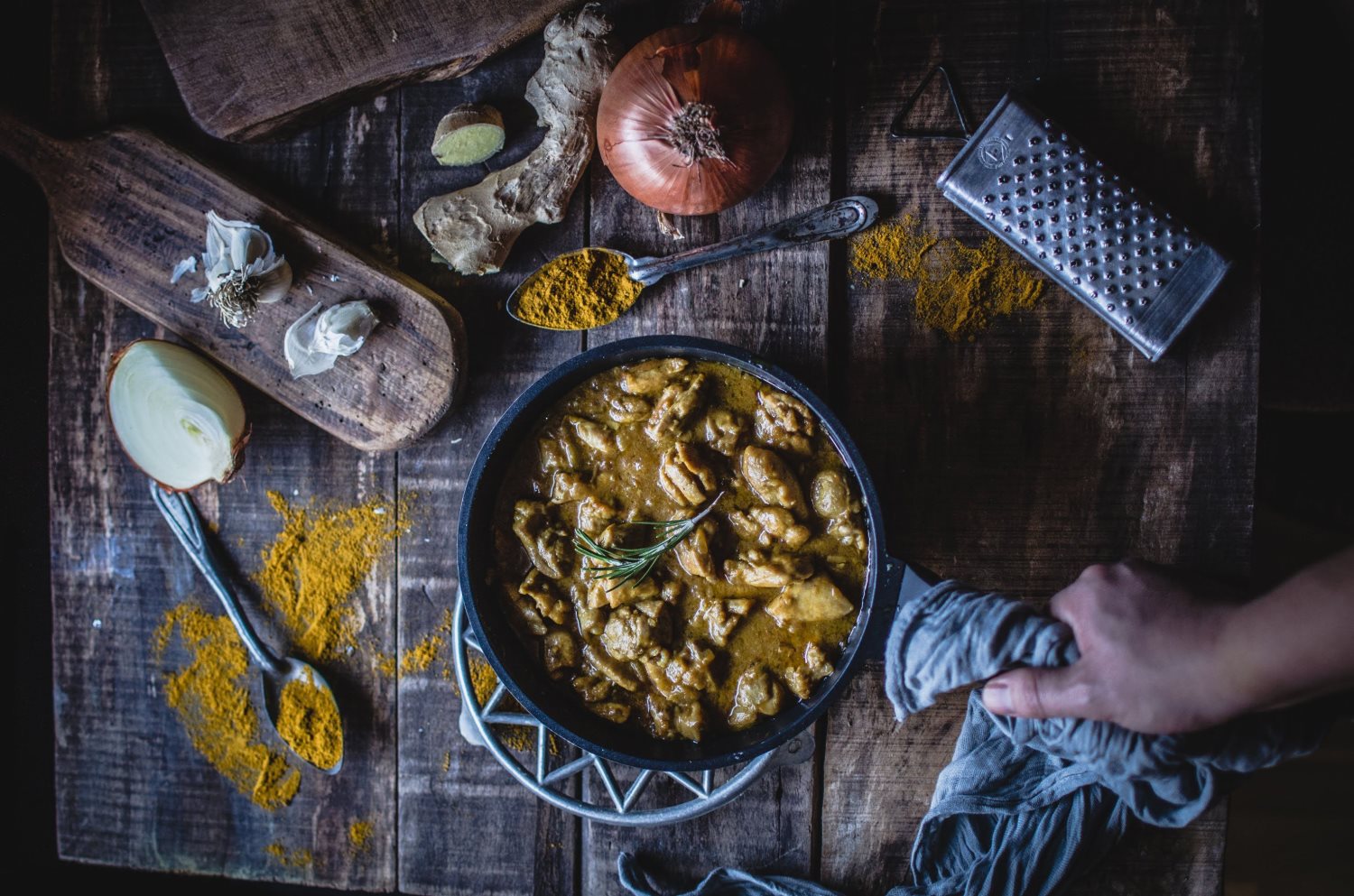 TEKA_עוף בקארי וחלב קוקוס קרדיט צילום יחצ 