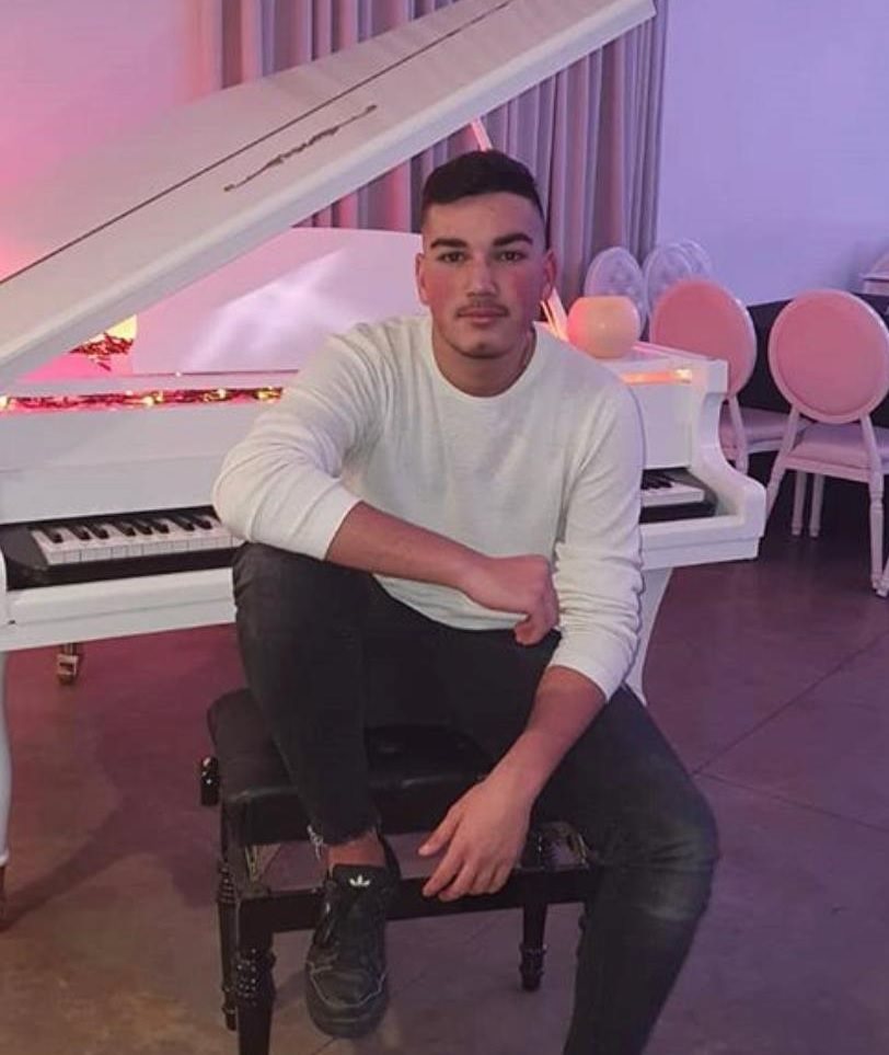 יאיר עטון, צילום פרטי