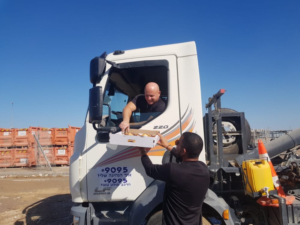 סופגניות עד המשאית | צילום: נגב אקולוגיה