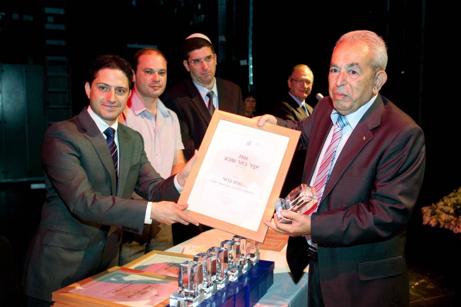 ברזני ז"ל בטקס קבלת אות יקיר העיר צילום באדיבות עיריית באר שבע