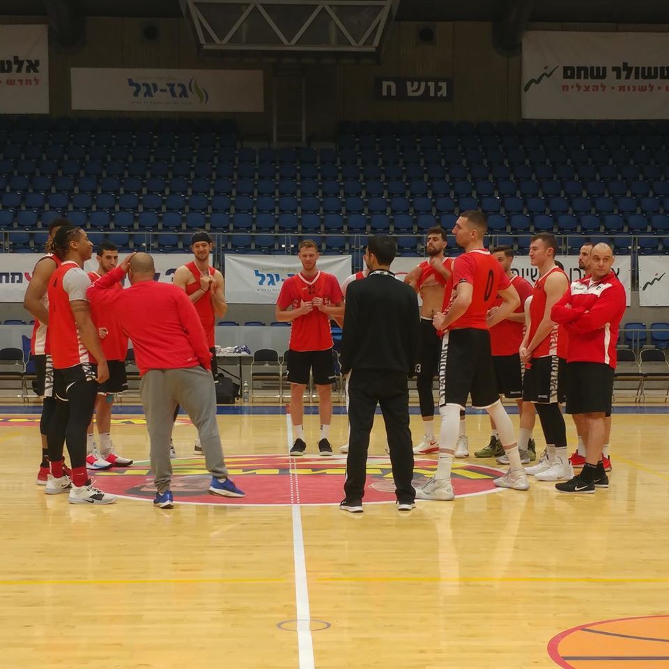 באדיבות הפועל "אלטשולר שחם" באר שבע בכדורסל