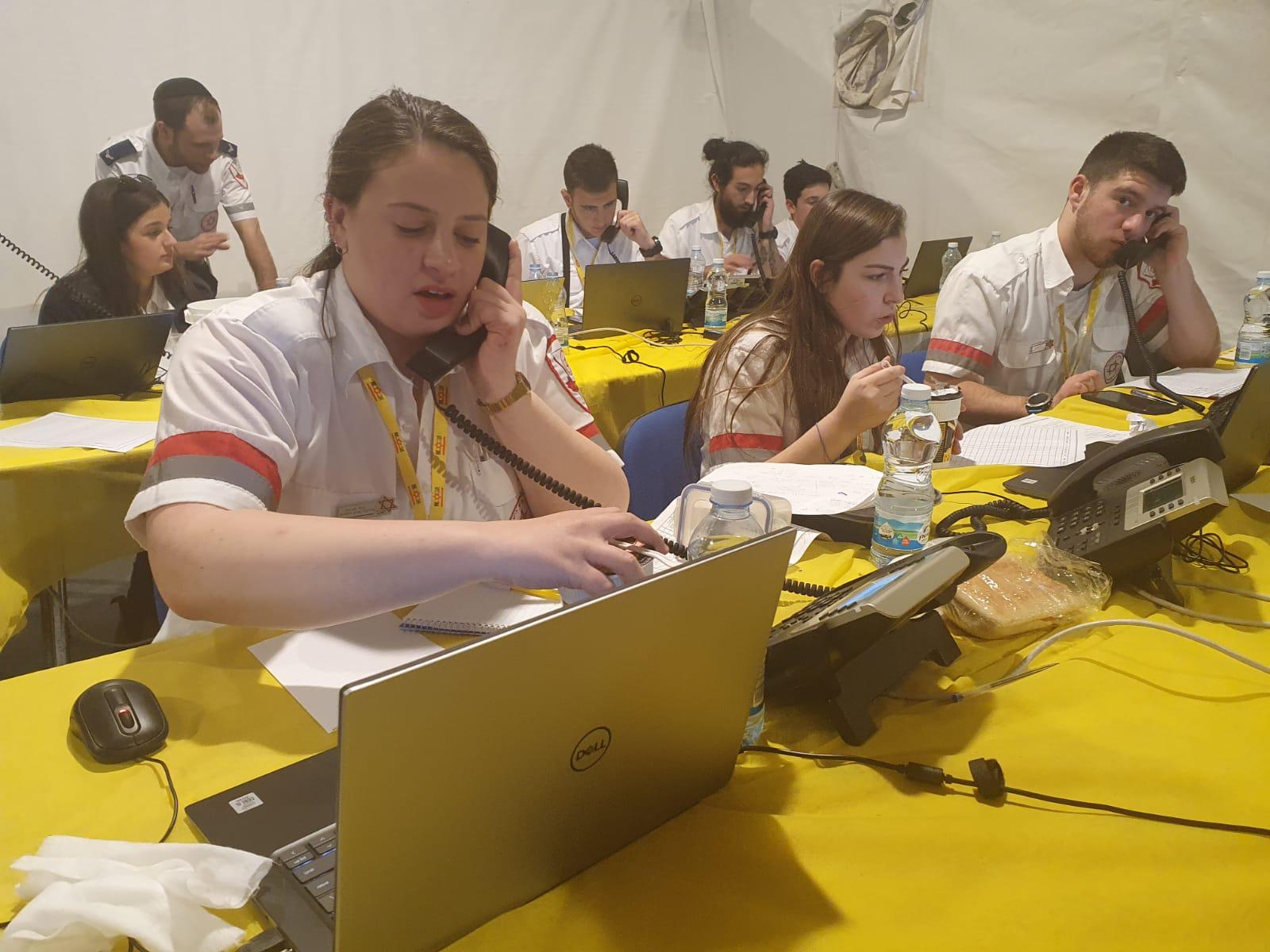 אוהל מוקד הקורונה. צילום: דוברות מד"א