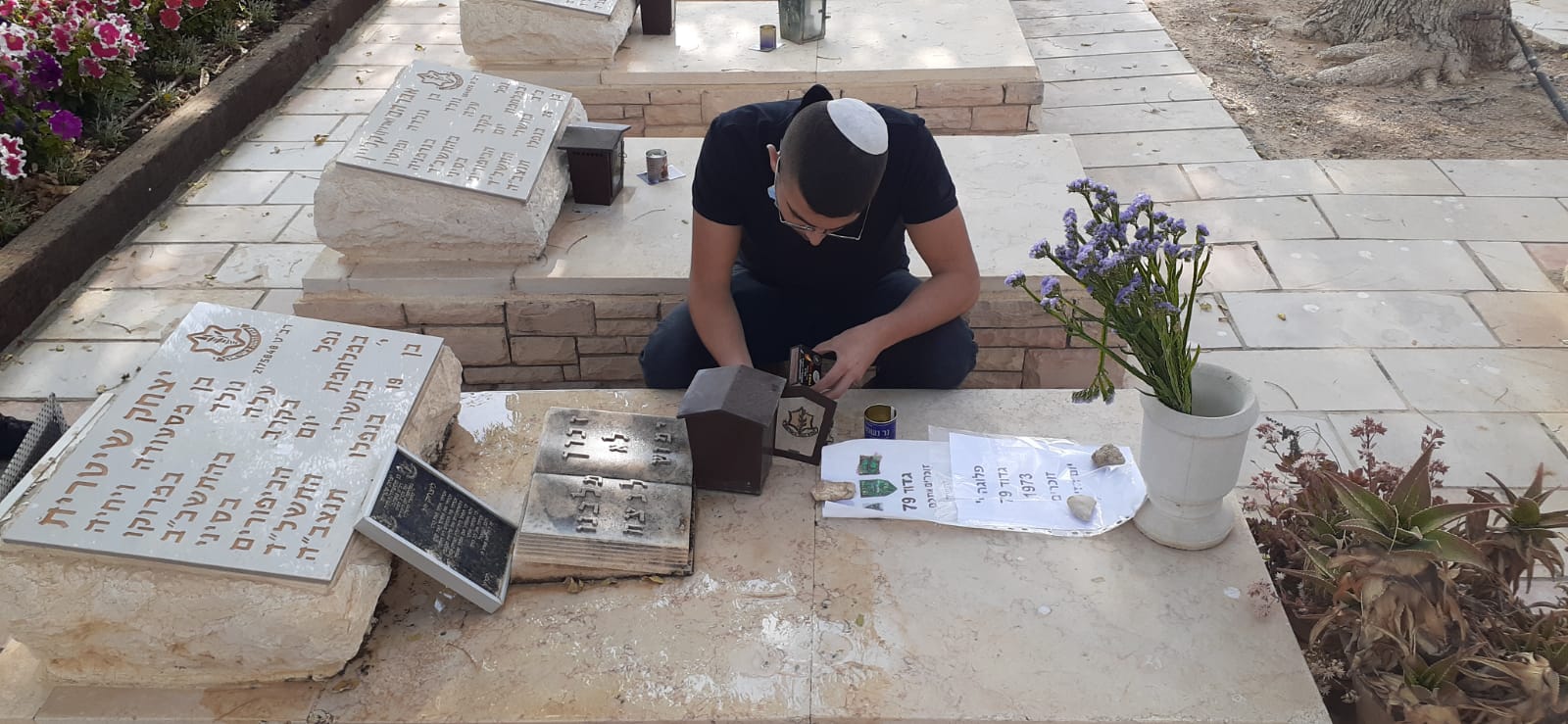 זוכרים את הנופלים 