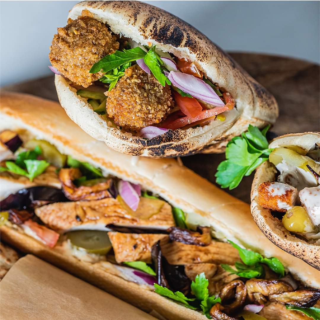 פלאפל הגשר צילום מתוך עמוד הפייסבוק 