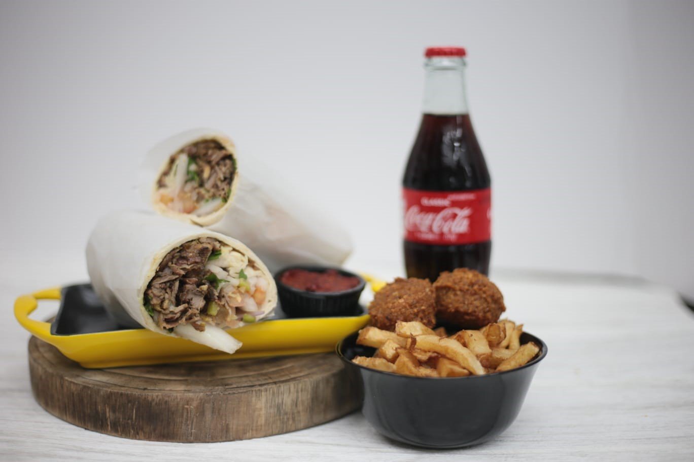 פלאפל הכרם צילום: אריאל גמון 