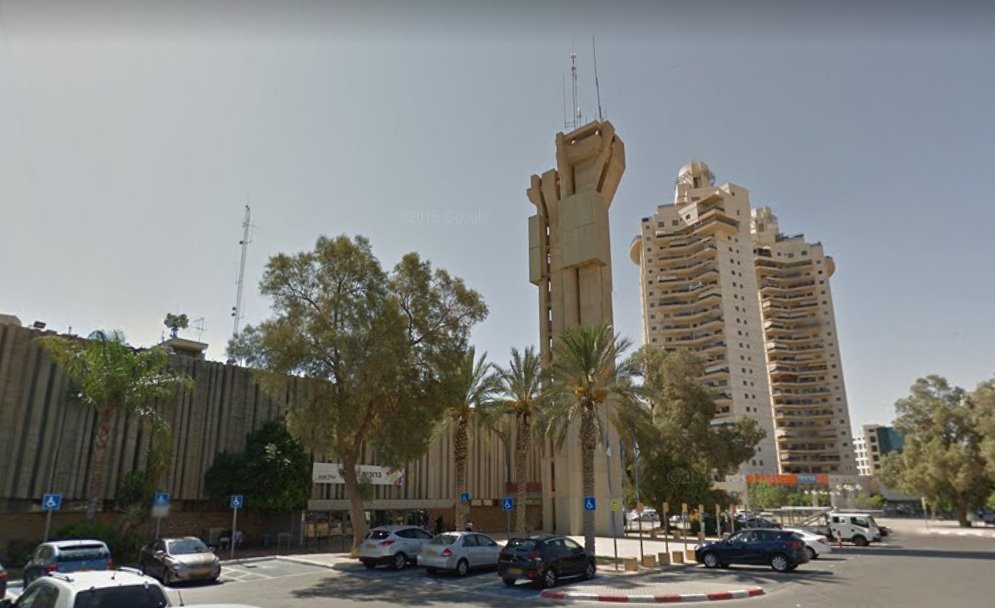 רחבת העירייה, צילום מסך google maps
