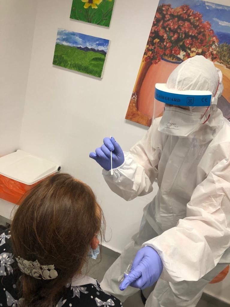 מעבירים את הבדיקה באופן חוויתי צילום: מכבי שירותי בריאות 