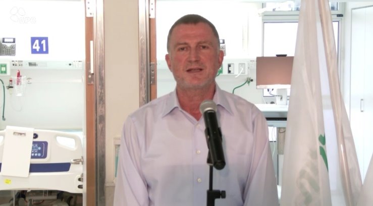 שר הבריאות יולי אדלשטיין בסורוקה 