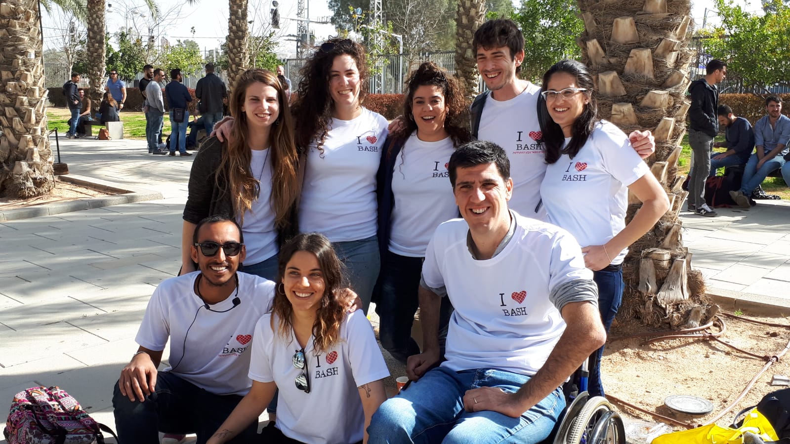 צוות מדריכי I LOVE BASH. צילום: רועי כהנא