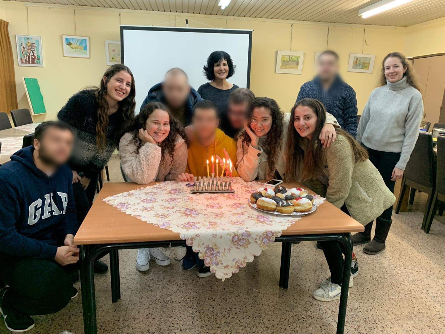 קרדיט תכנית 'מחוץ לקופסא'