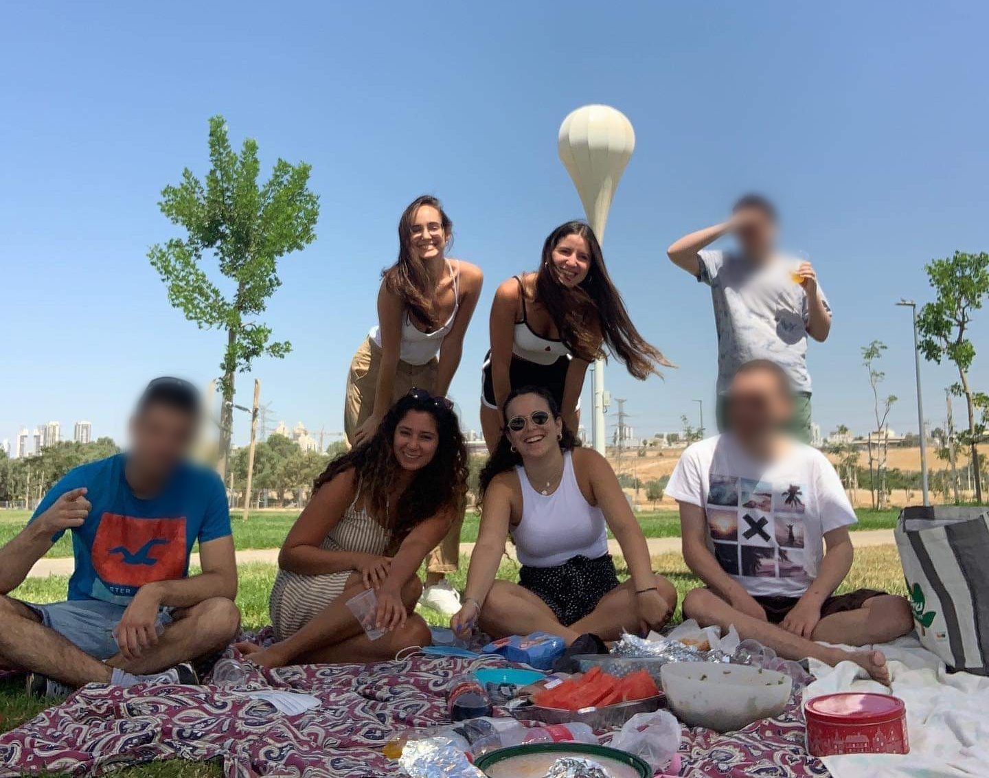 קרדיט תכנית 'מחוץ לקופסא'