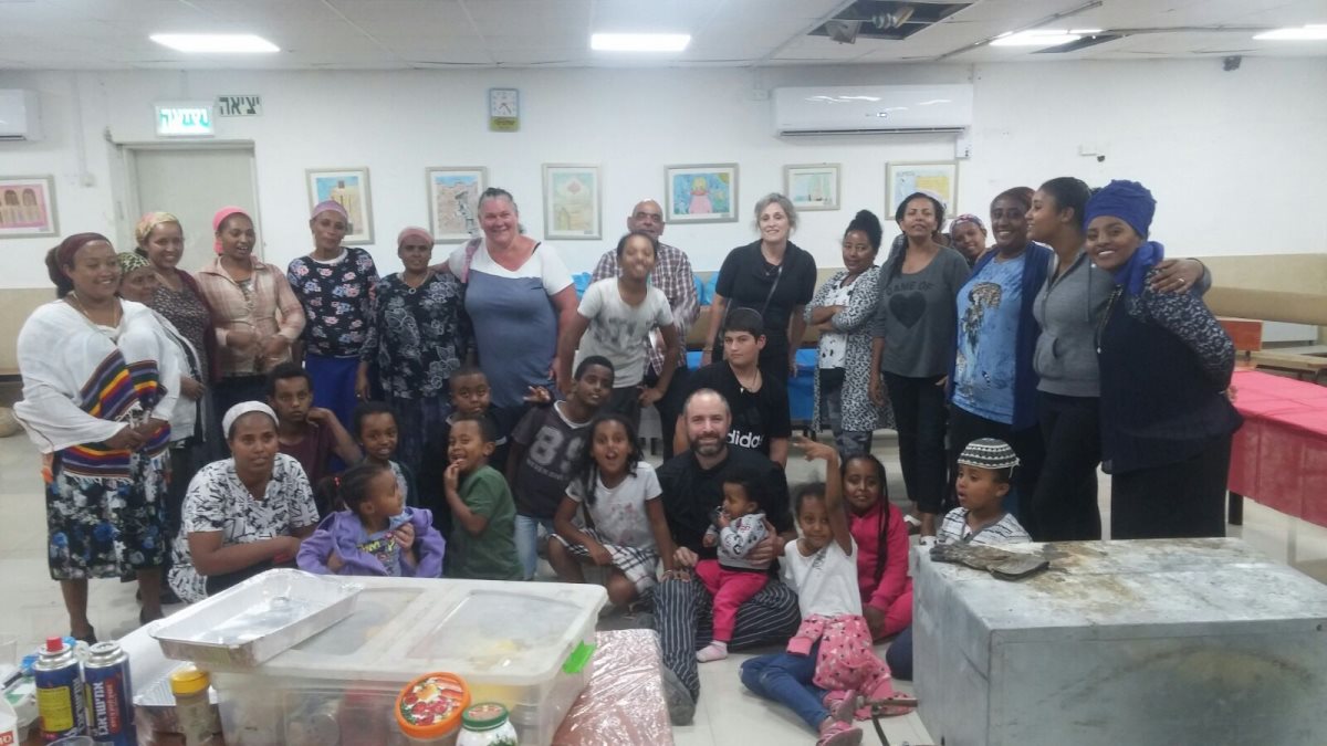 באדיבות עמותת כתף לכתף