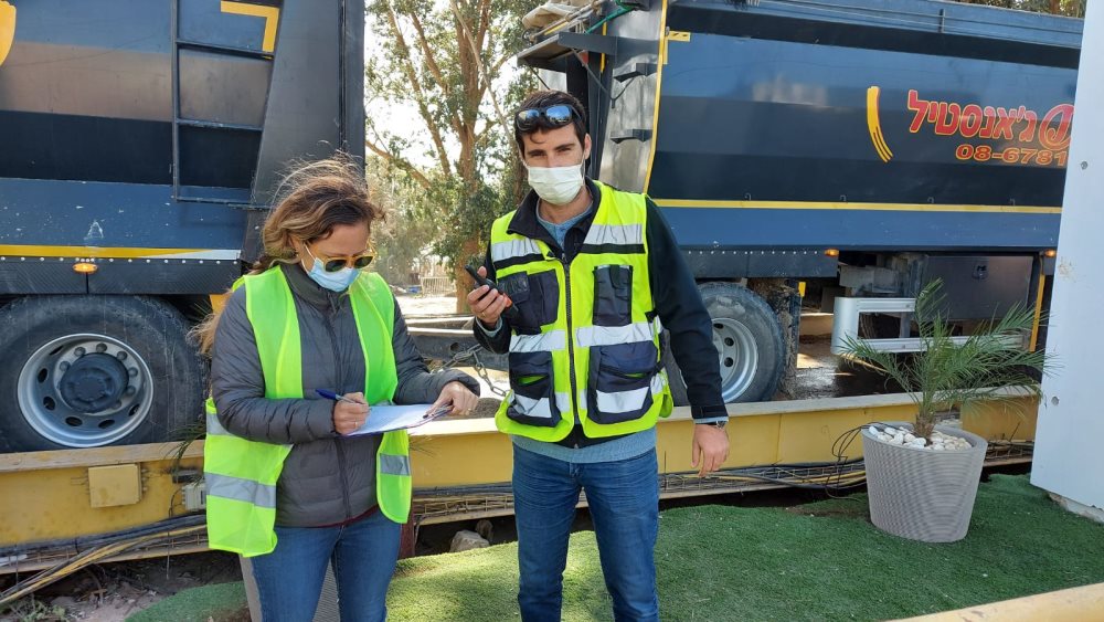 מתרגלים בדודאים - קרדיט חזי נקש 