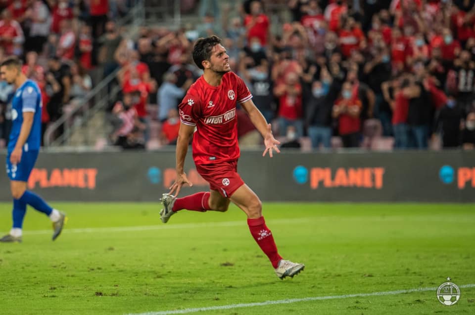 הבקיע גול ענק, ולא בפעם הראשונה - מריאנו בריירו. קרדיט - הפועל "מחסני השוק" באר שבע