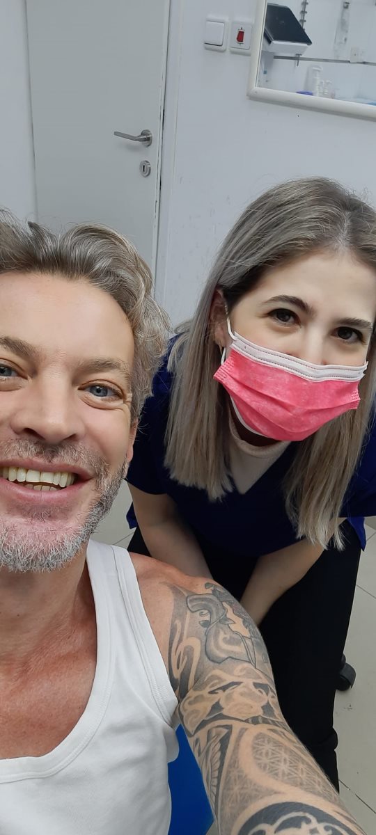 מוקי והד"ר. צילום: פרטי