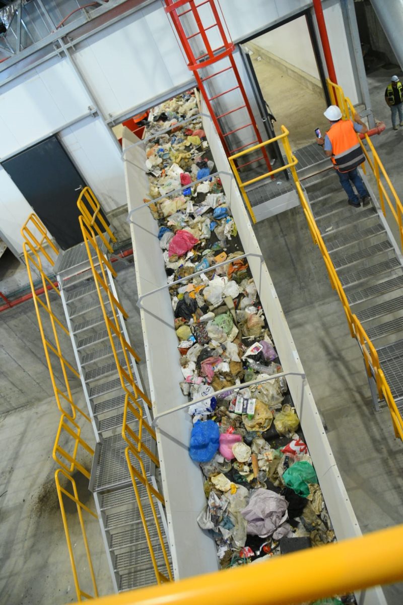 פסולת במפעל מיון - קרדיט יוסי איפרגן