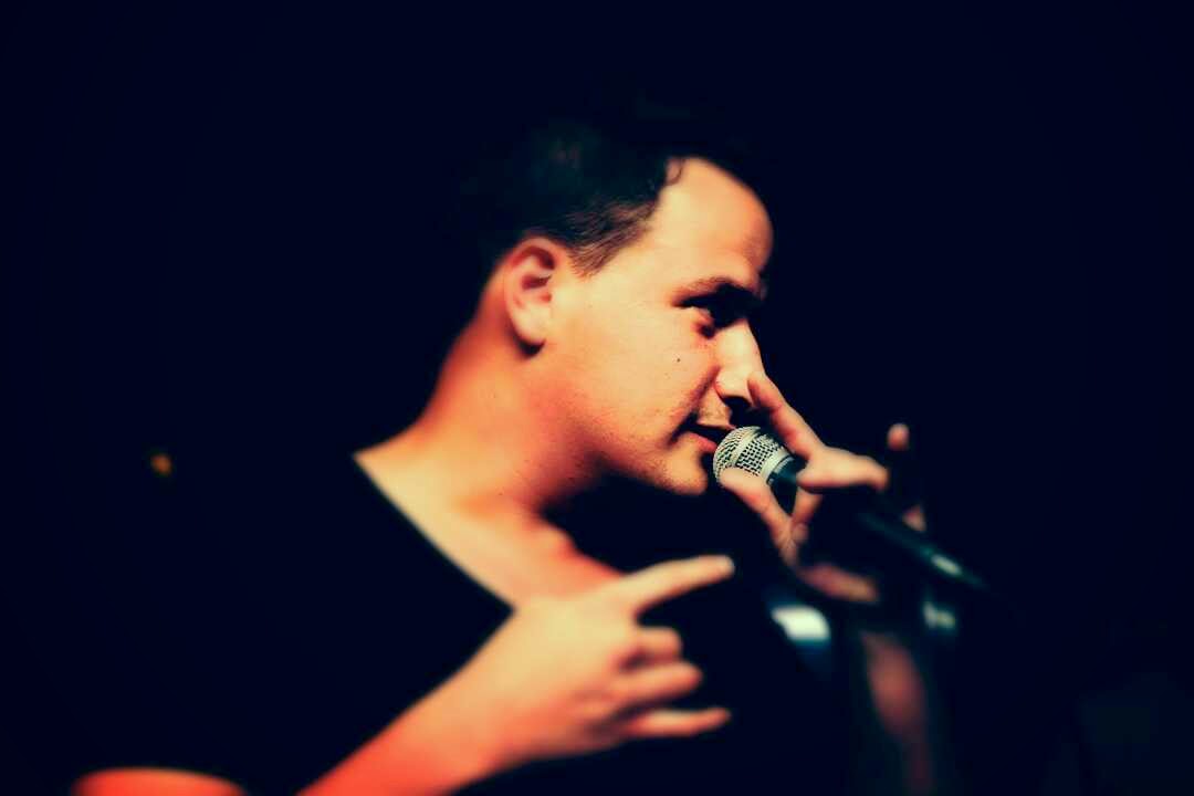 אורן. צילום:ורן - yDave ØdeSoul Photograph