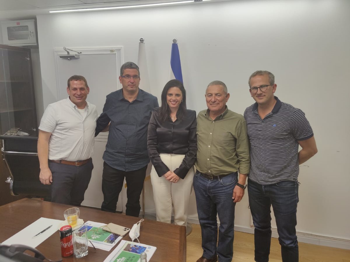 ישי סגל, דורון אלמוג, איילת שקד, אבי וורצמן, משה סוויל. קרדיט צילום - יח"צ