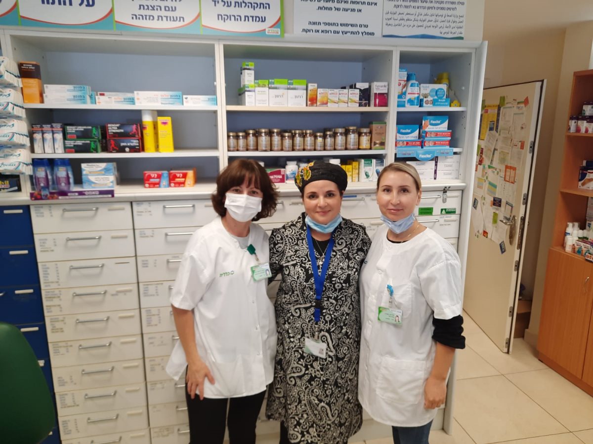 צוות הרוקחות של מרפאת אורן. קרדיט - צילום פרטי