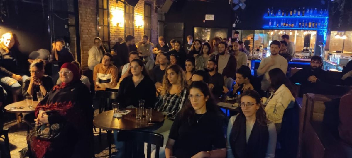 דנים ושותים. קרדיט - עידו אטיאס