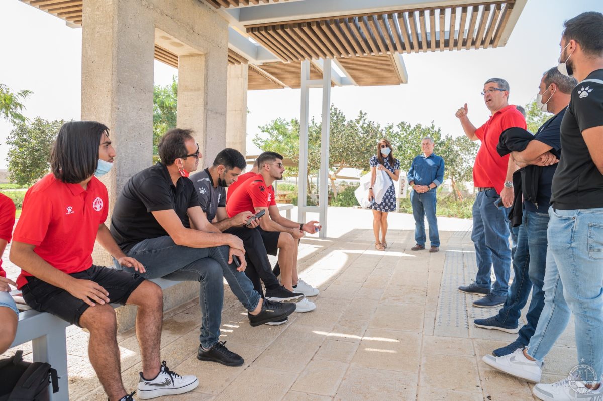 רוני לוי ותומר יוספי במהלך הביקור המרגש. קרדיט - ליאור מוסקוביץ'