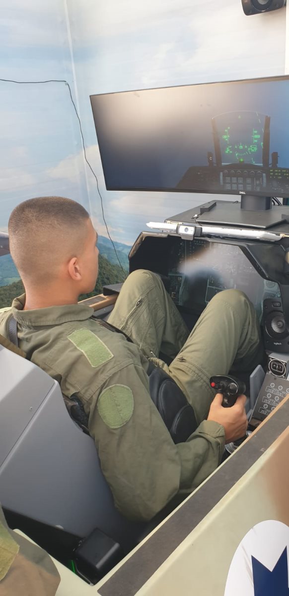 קרדיט - תיכון עתיד