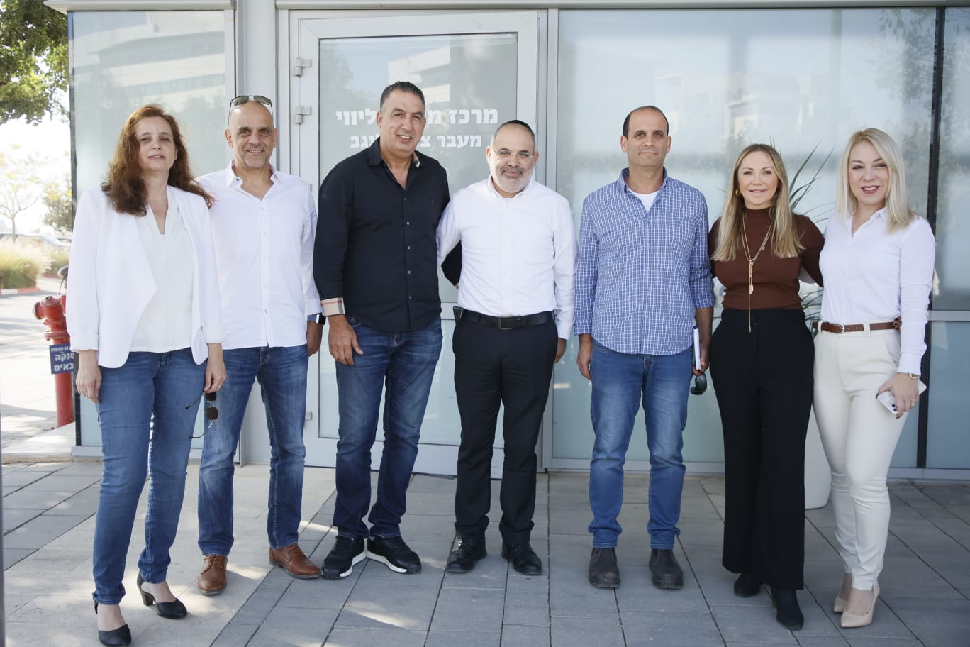 קרדיט - סיון שחור ענבה לע"מ