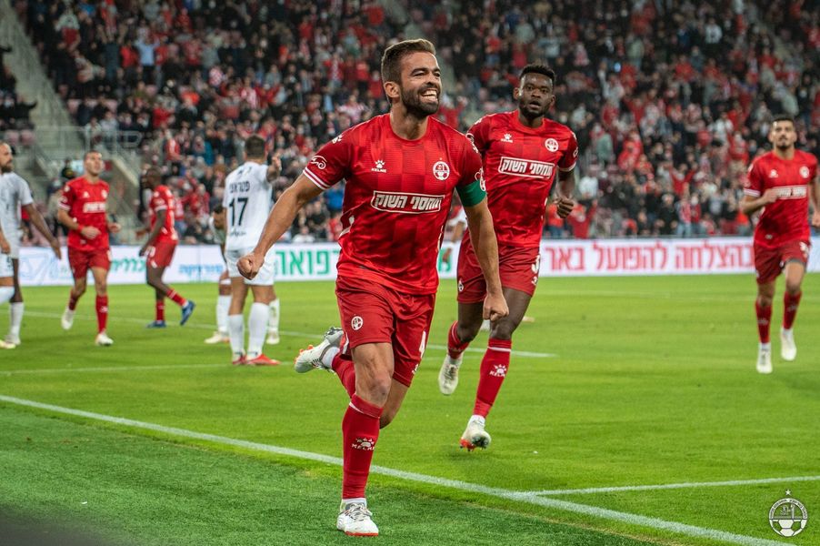 שער ראשון, בתקווה מיני רבים. קרדיט - הפועל "מחסני השוק" באר שבע