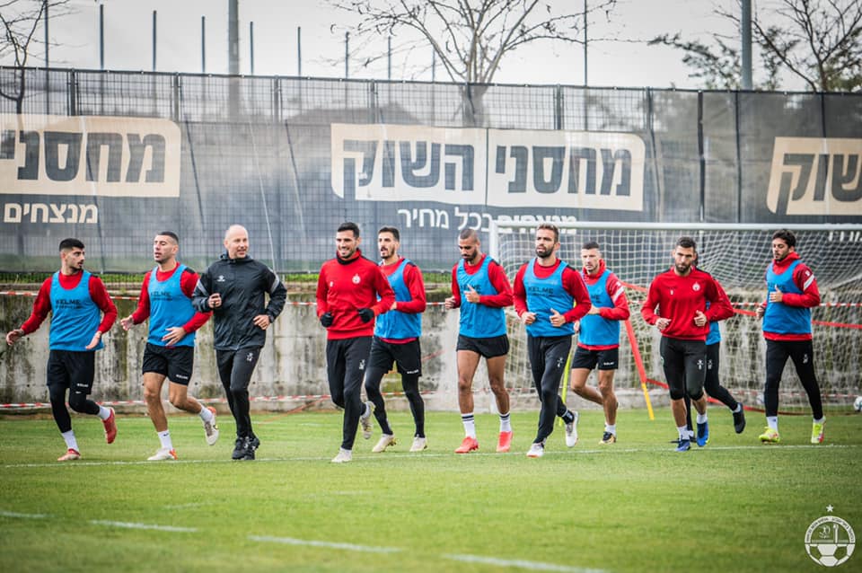 רוצים לחזור לפסגה. קרדיט - הפועל "מחסני השוק" באר שבע