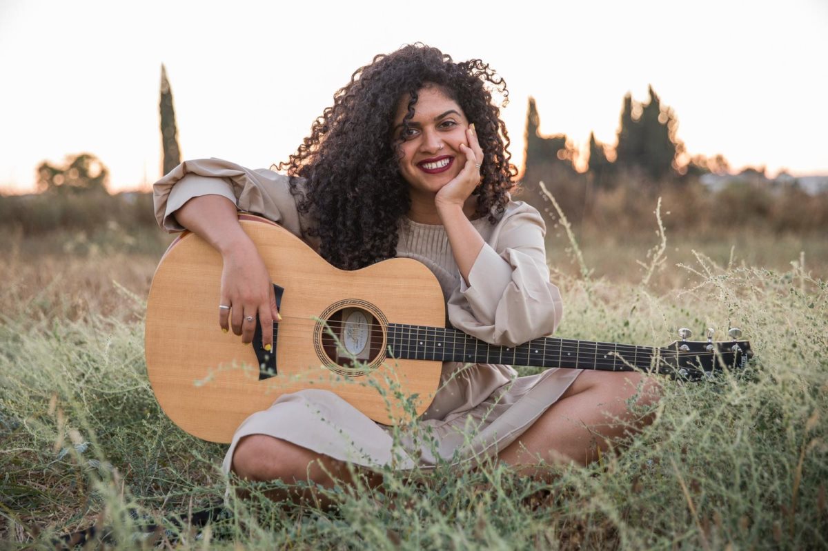 קרדיט - מאי משה