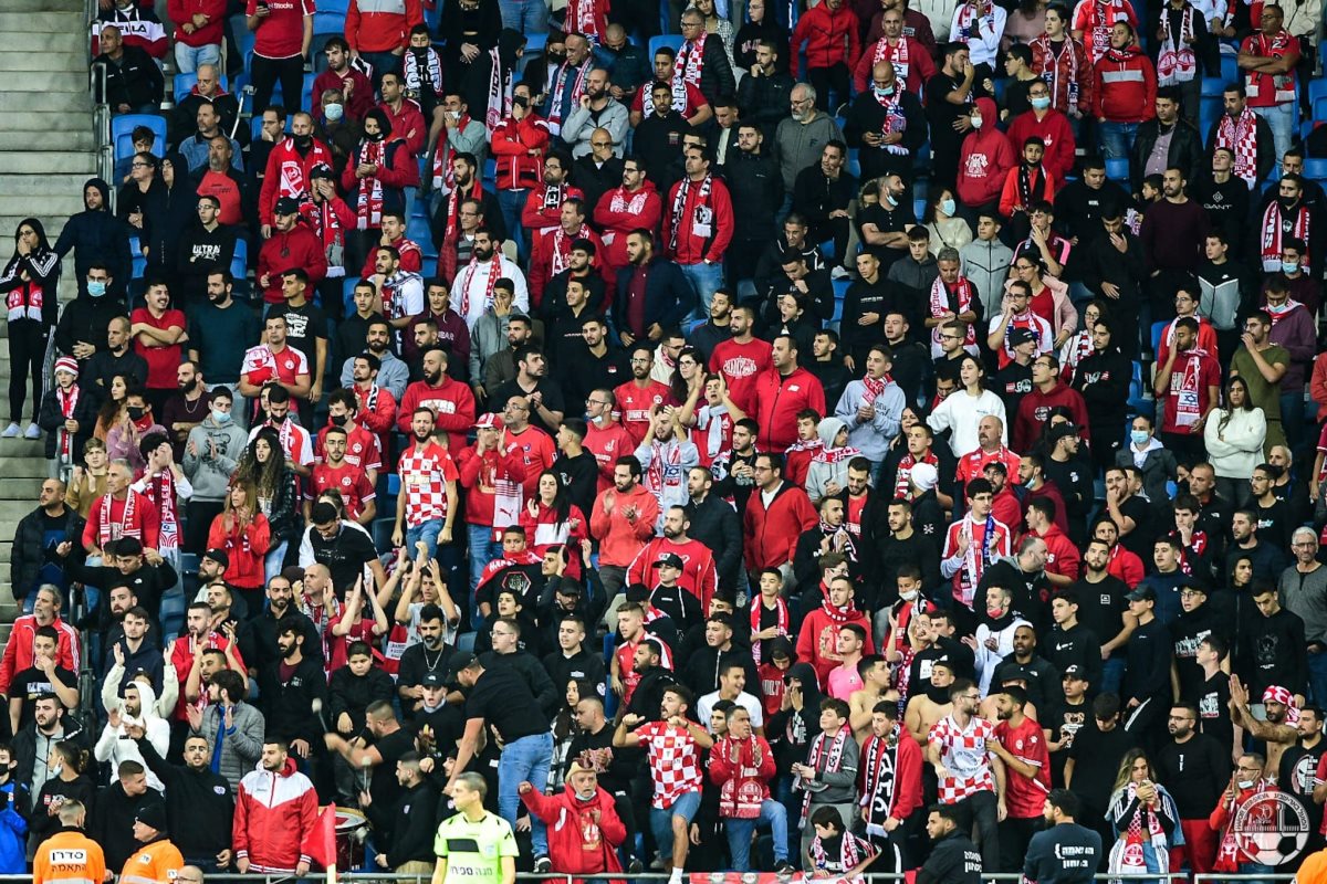 שוב ראה רק מחצית אחת. קרדיט - הפועל "מחסני השוק" באר שבע