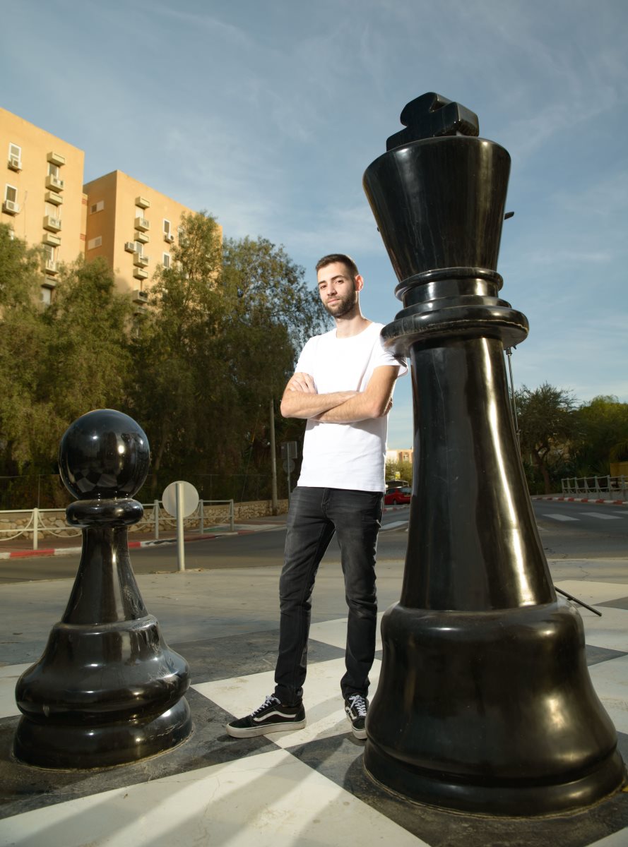 "הכלים שרכשתי בשחמט מסייעים לי בלימודים", יונתן חזן. קרדיט - שי שמואלי