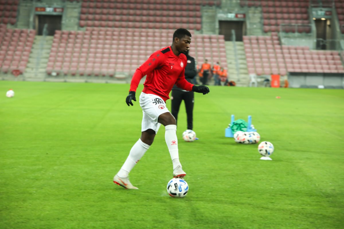 אלטון אקולטסה. צילום: זאב דיקמן