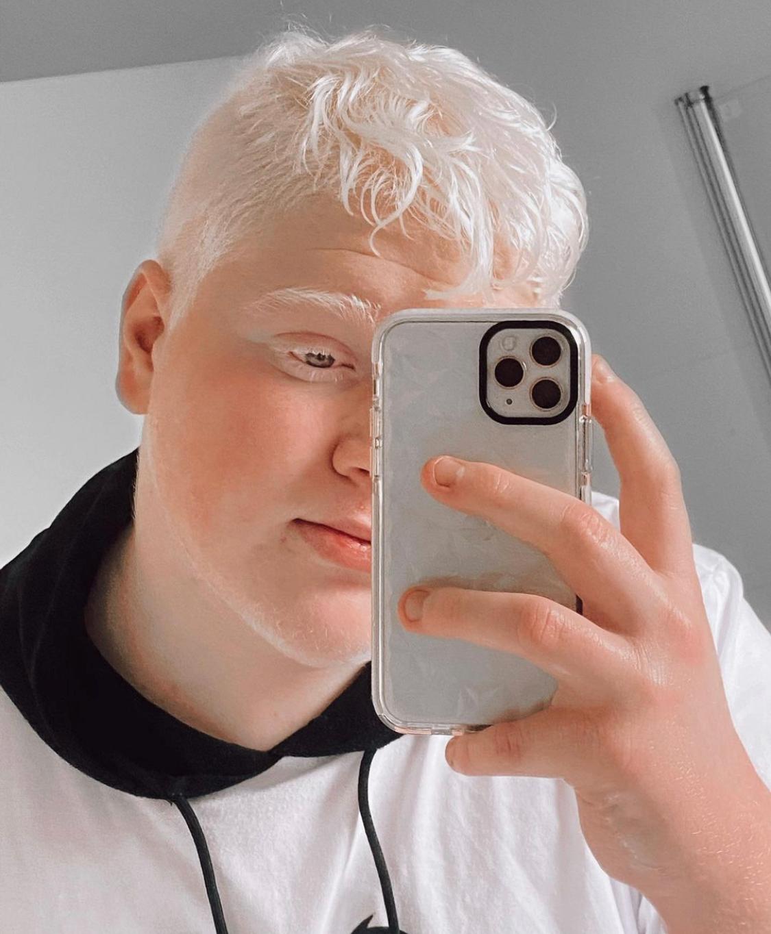 אמיתי בנג'ו, צילום פרטי