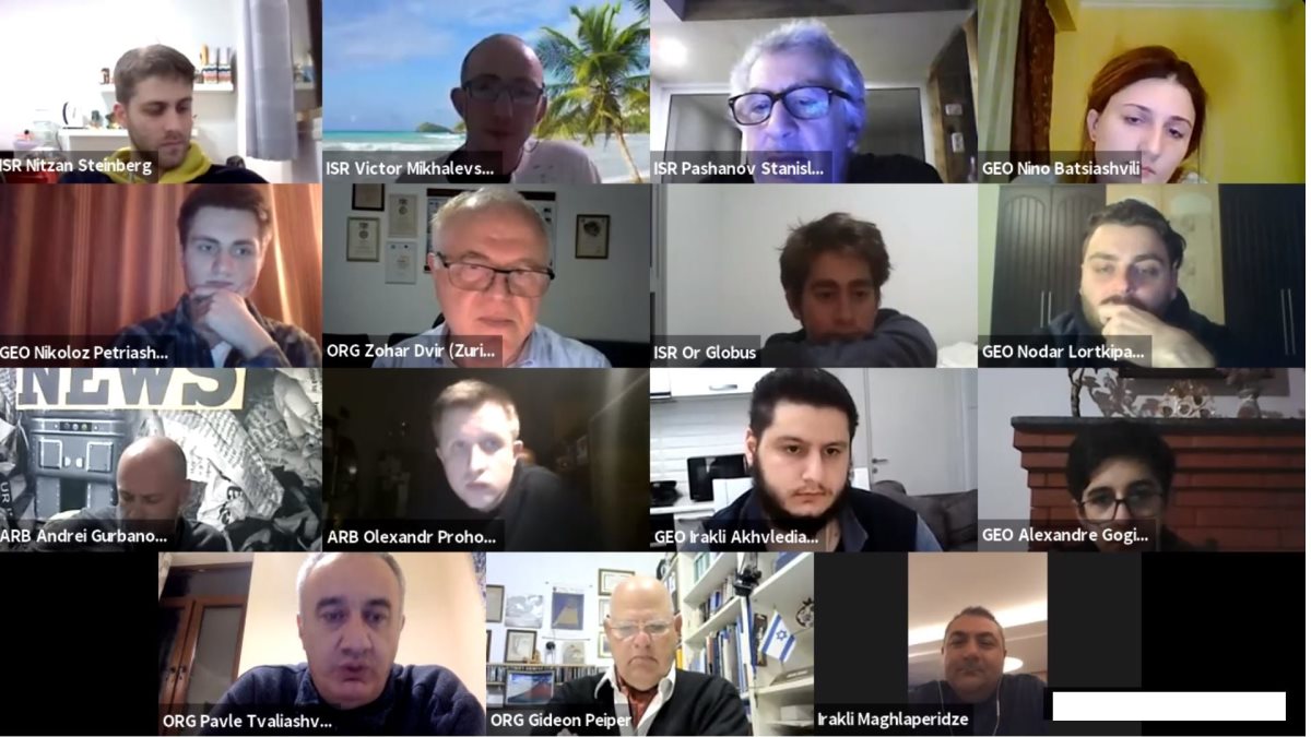 צילומים אתרי אינטרנט, פייסבוק