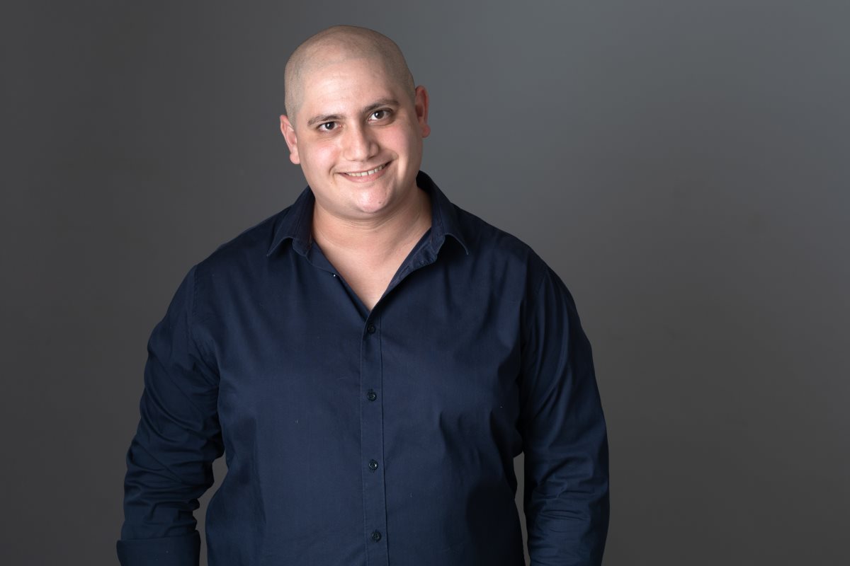 אייל דיקמן הבמאי. צילום: הדר ברל